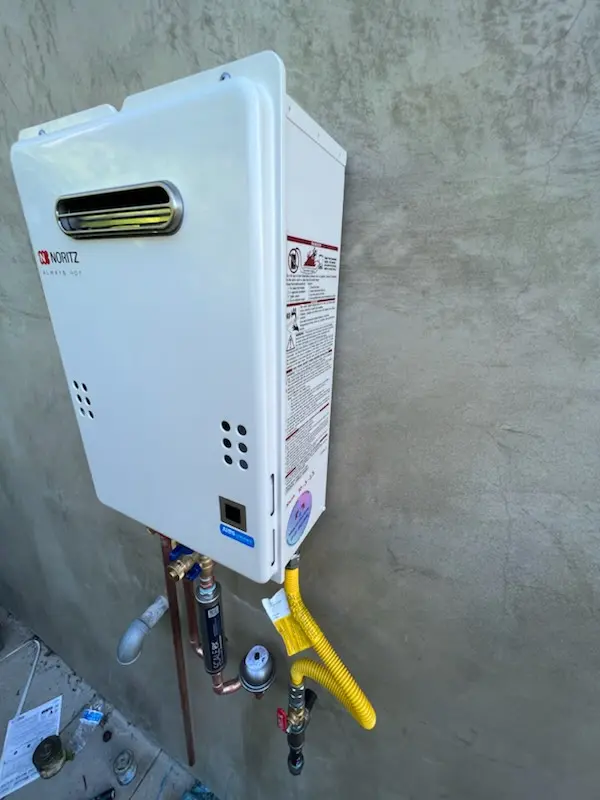 Tankless water heater installation for West Pensacola homes